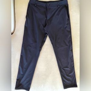 Lululemon Commission Pants. 33 waist. 30 inch inseam. In excellent condition
